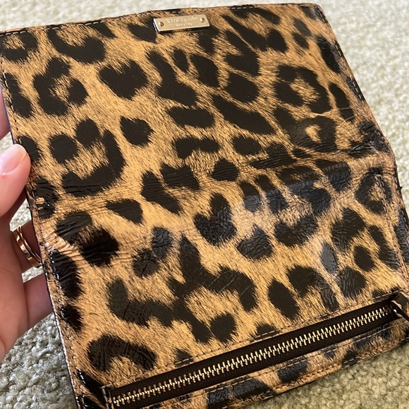 Kate Spade Leopard Print Wallet - Picture 7 of 8